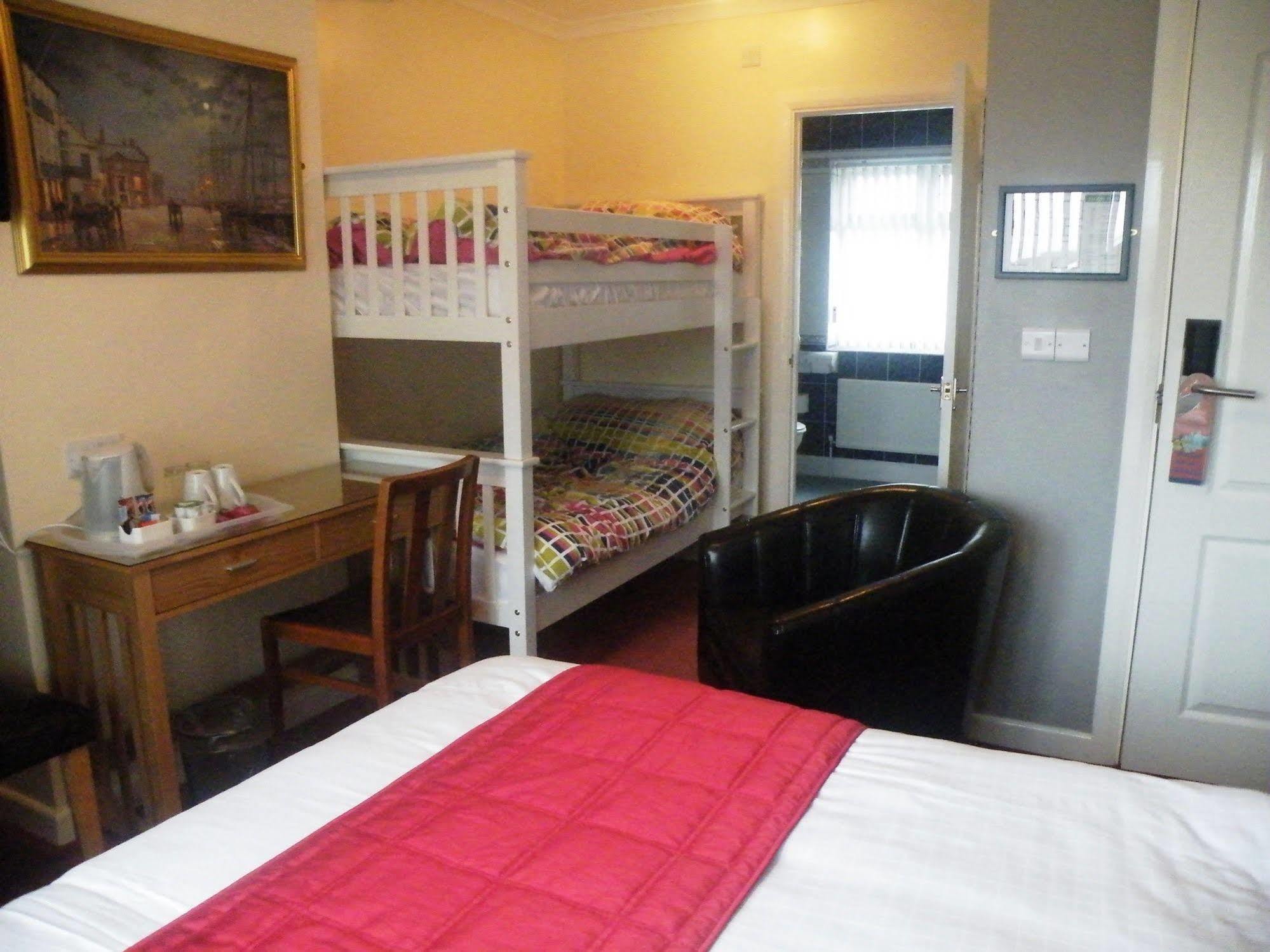 שפילד Rother Valley View B&B מראה חיצוני תמונה